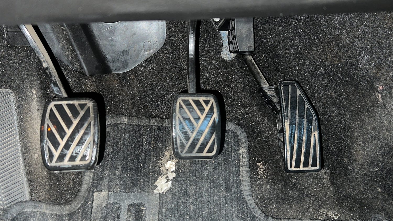 Used 2021 Maruti Suzuki Baleno Zeta Petrol Manual interior PEDALS VIEW
