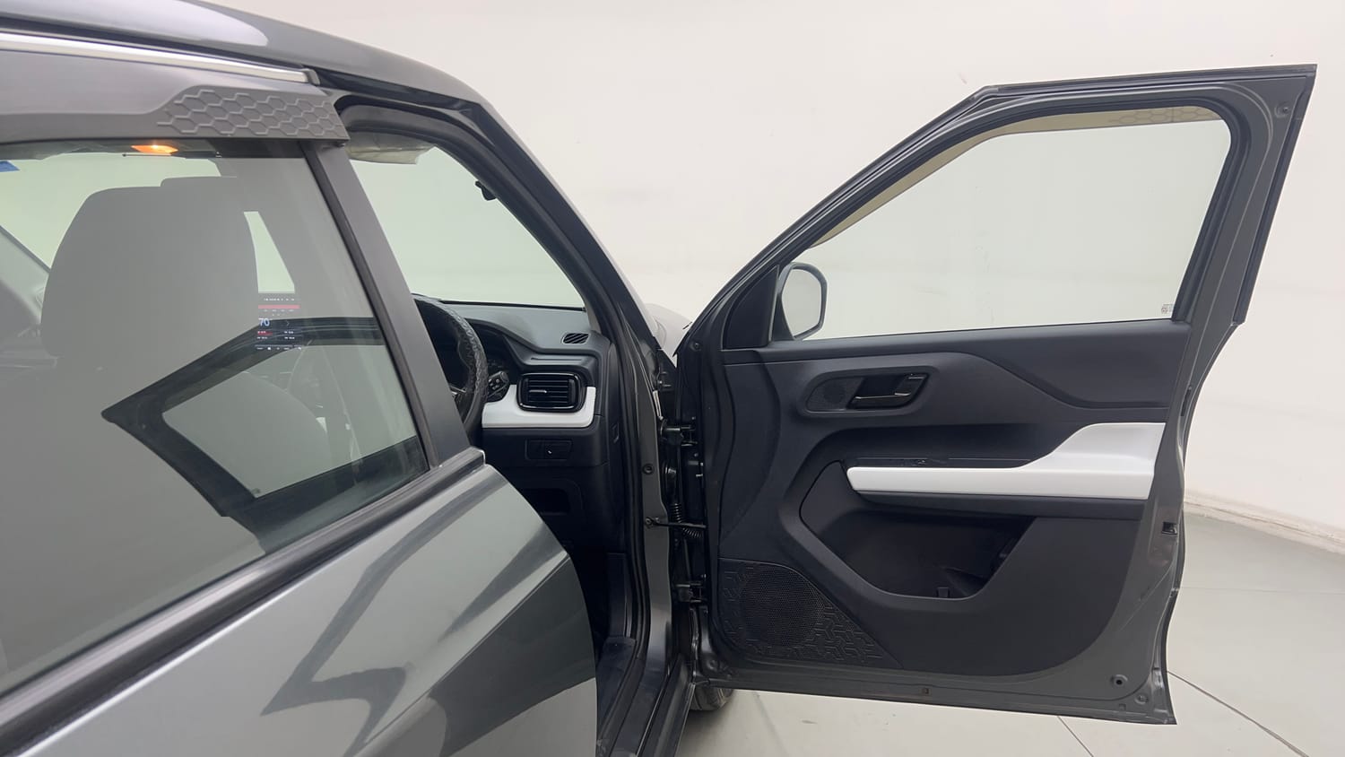 Used 2022 Tata Punch Pure MT Petrol Manual interior RIGHT FRONT DOOR OPEN VIEW