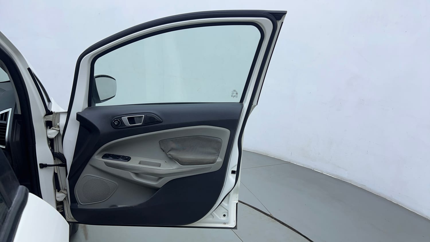 Used 2016 Ford EcoSport Titanium 1.5L Ti-VCT AT Petrol Automatic interior RIGHT FRONT DOOR OPEN VIEW