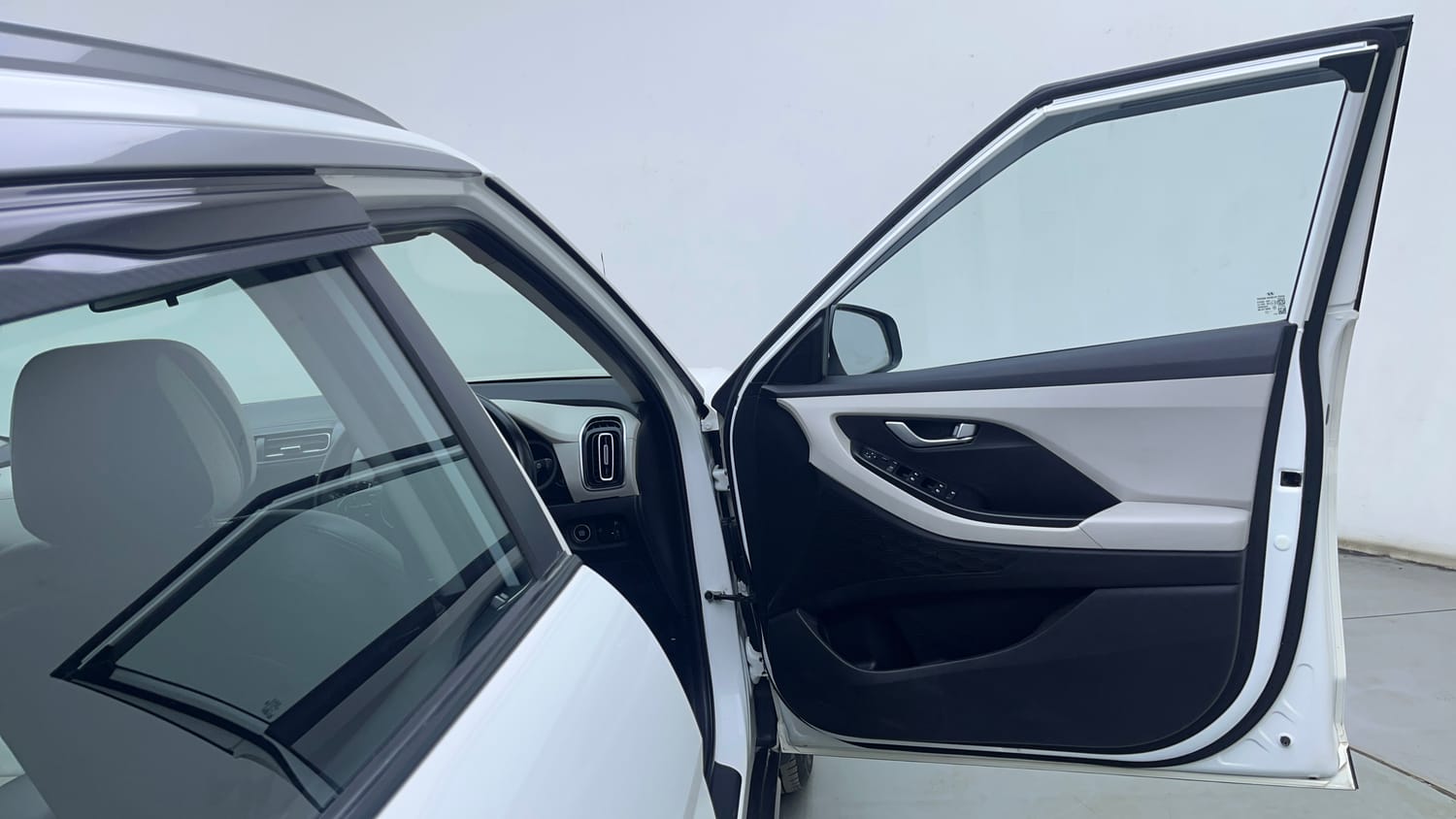 Used 2022 Hyundai Creta S 1.5 Petrol iMT Petrol Manual interior RIGHT FRONT DOOR OPEN VIEW