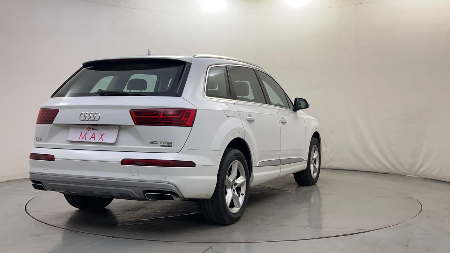 Used 2018 Audi Q7 45 TFSI Premium Plus Petrol Automatic exterior RIGHT REAR CORNER VIEW