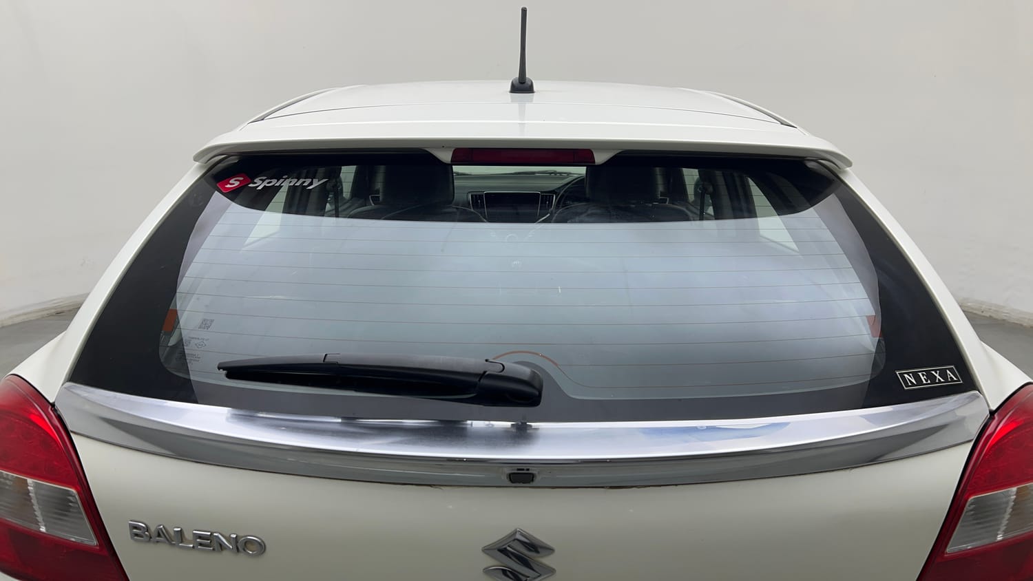 Used 2021 Maruti Suzuki Baleno Zeta Petrol Manual exterior BACK WINDSHIELD VIEW