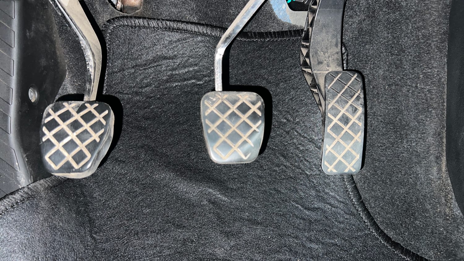 Used 2022 Skoda Slavia Style 1.0L TSI MT Petrol Manual interior PEDALS VIEW