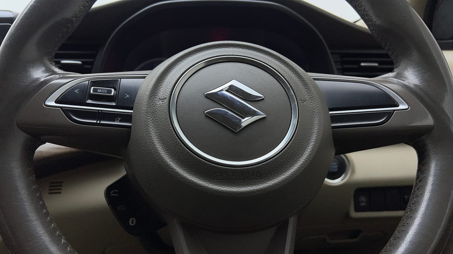 Used 2019 Maruti Suzuki New Ertiga ZXi Petrol Manual top_features Airbags