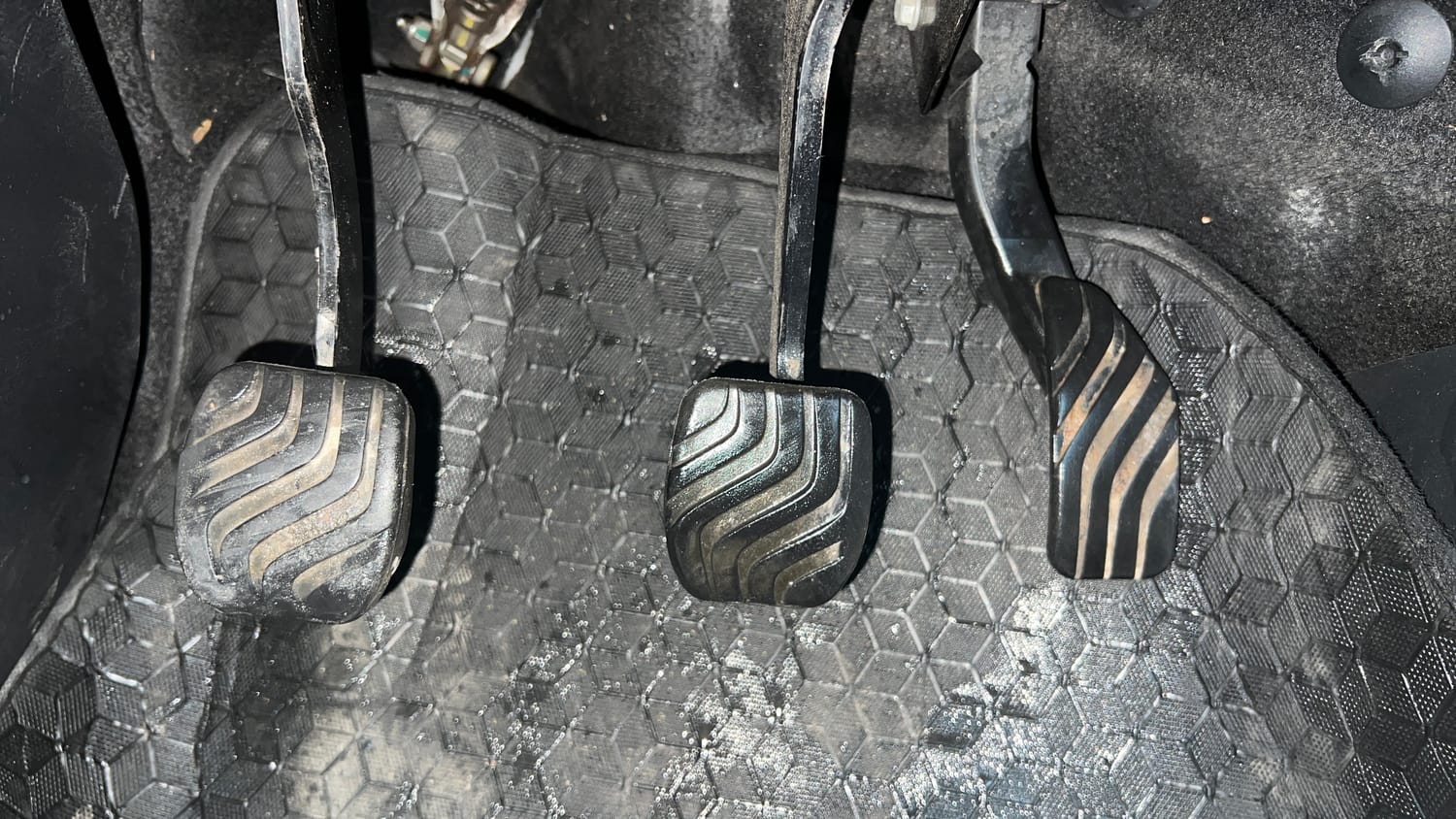 Used 2021 Nissan Magnite XL Petrol Manual interior PEDALS VIEW