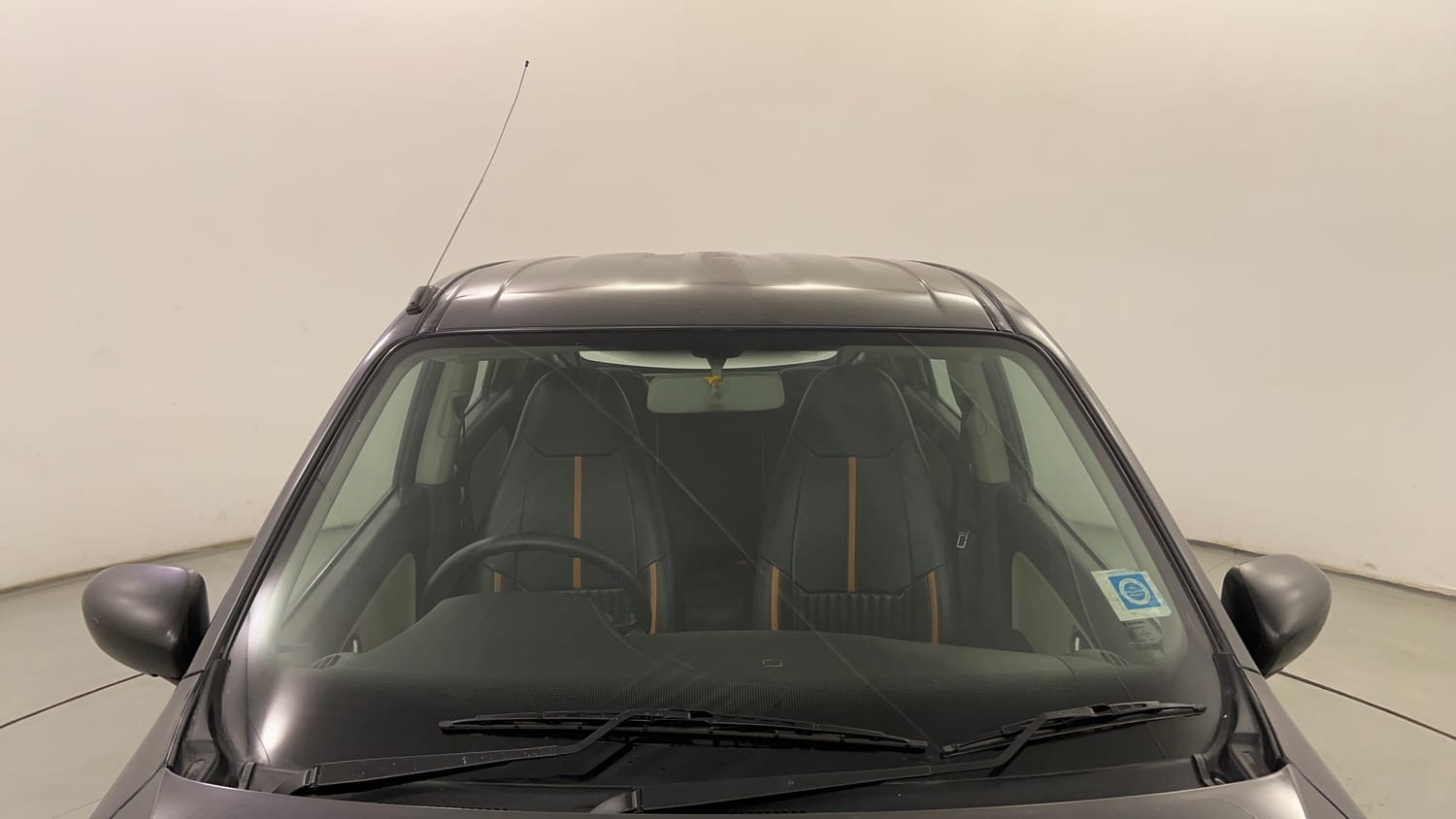 Used 2019 Maruti Suzuki Alto 800 VXi Petrol Manual exterior FRONT WINDSHIELD VIEW