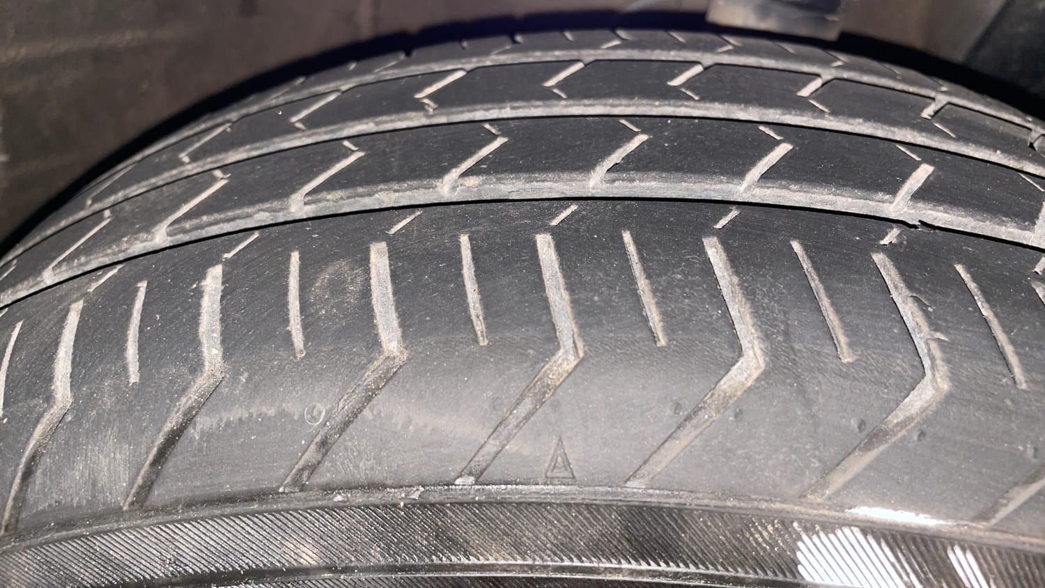 Used 2023 Maruti Suzuki Celerio ZXi Plus AMT Petrol Automatic tyres RIGHT FRONT TYRE TREAD VIEW