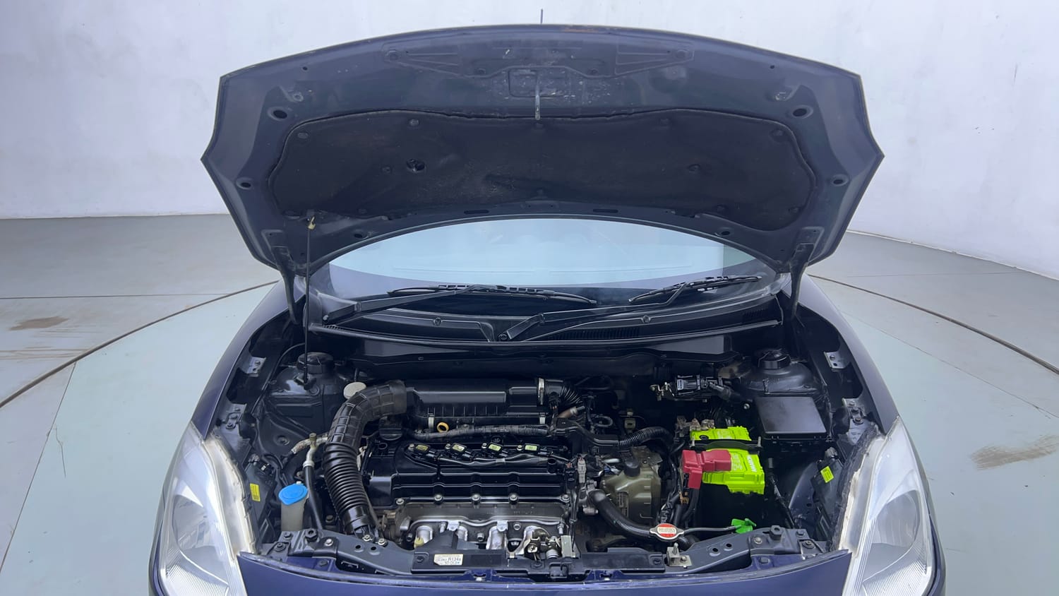 Used 2018 Maruti Suzuki Swift ZXi AMT Petrol Automatic engine ENGINE & BONNET OPEN FRONT VIEW