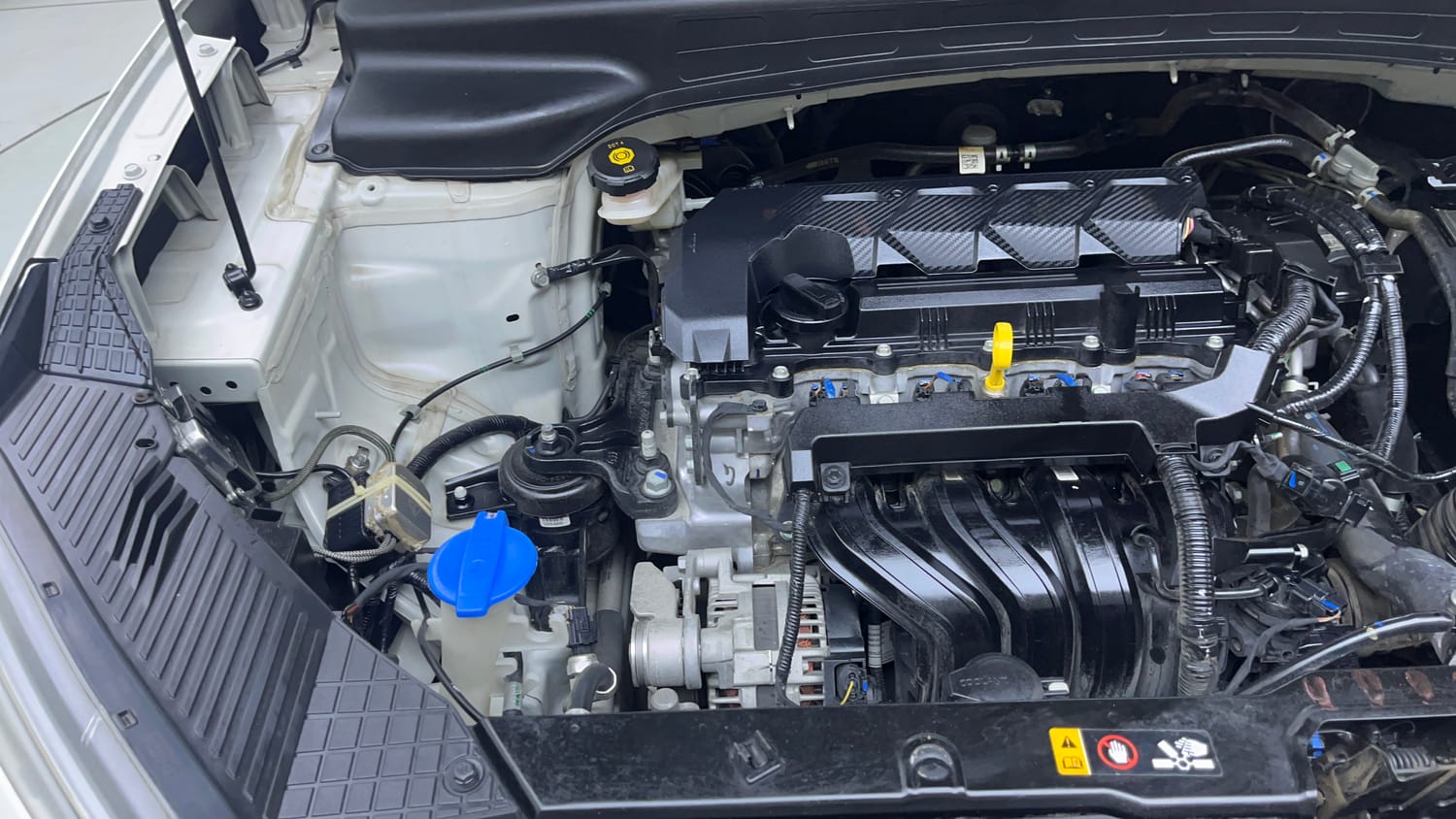 Used 2022 Hyundai Creta S 1.5 Petrol iMT Petrol Manual engine ENGINE RIGHT SIDE VIEW