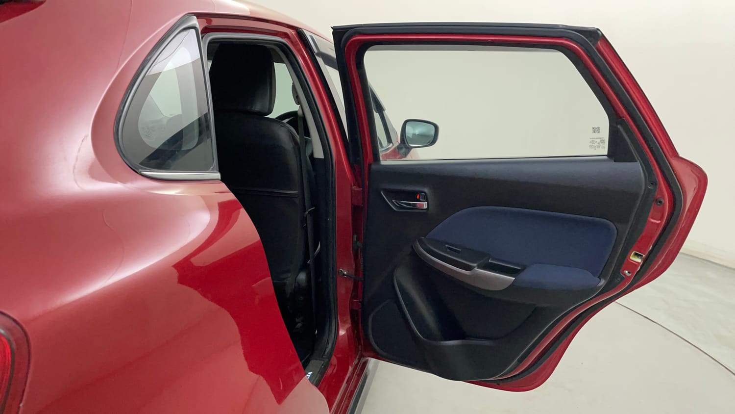 Used 2019 Maruti Suzuki Baleno Zeta Petrol Manual interior RIGHT REAR DOOR OPEN VIEW