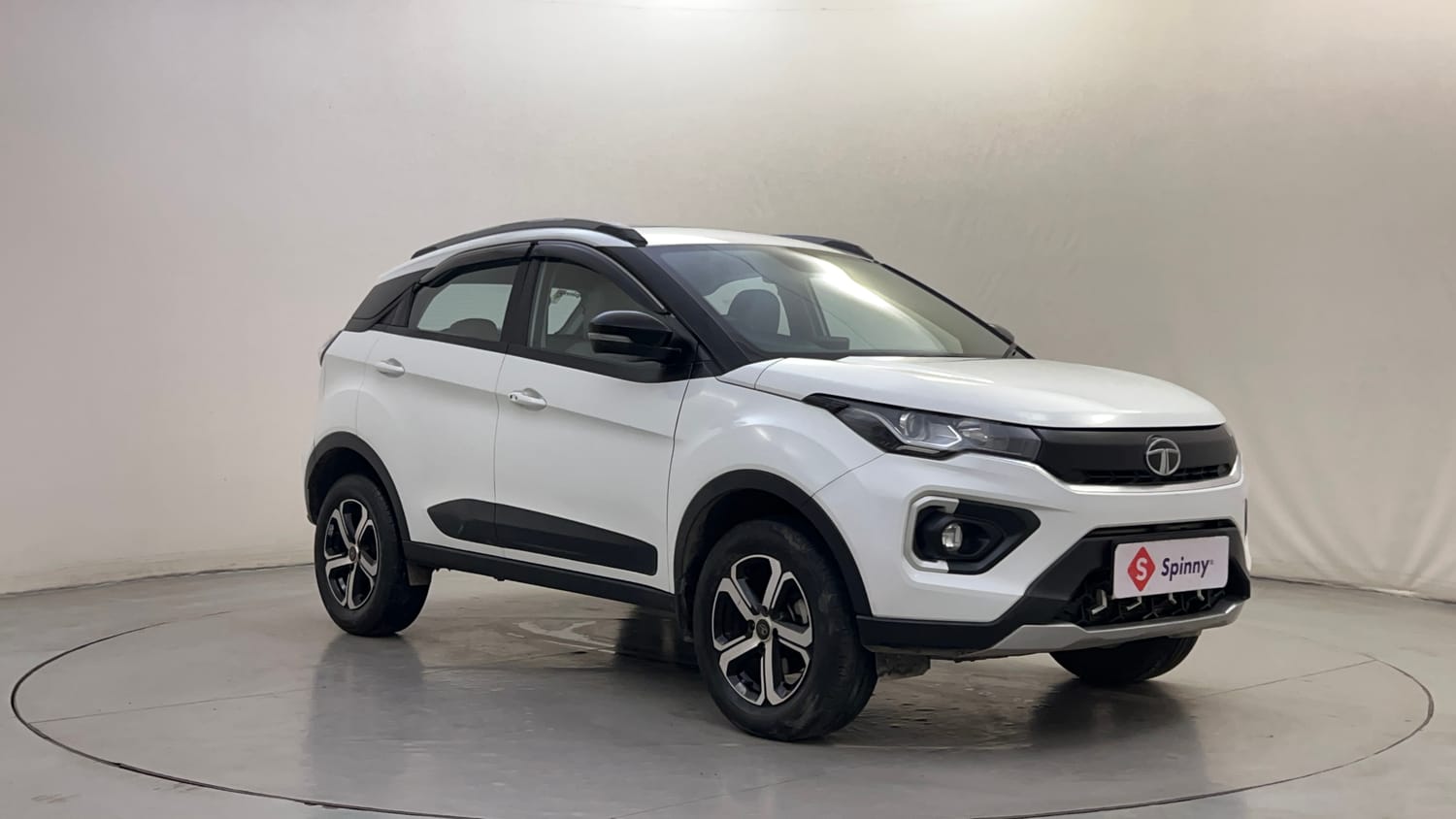 Used 2022 Tata Nexon XZA Plus (Premium) Petrol Automatic exterior RIGHT FRONT CORNER VIEW
