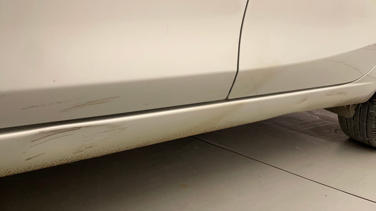 Used 2017 Maruti Suzuki Ciaz Alpha 1.4 AT Petrol Automatic dents MINOR SCRATCH