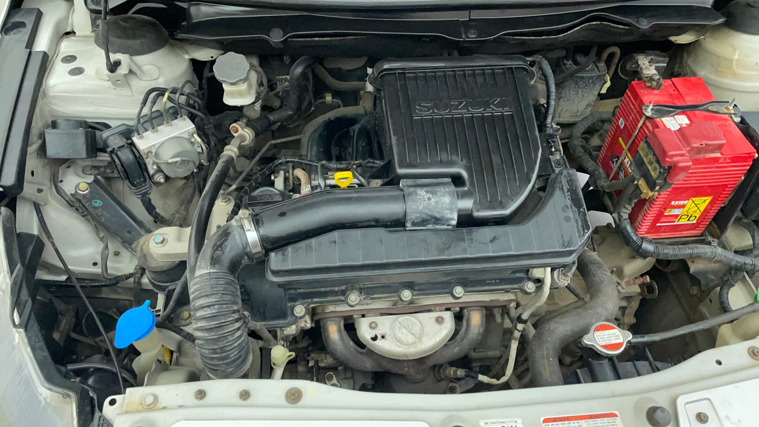 Used 2017 Maruti Suzuki Ciaz Alpha 1.4 AT Petrol Automatic engine ENGINE RIGHT SIDE VIEW