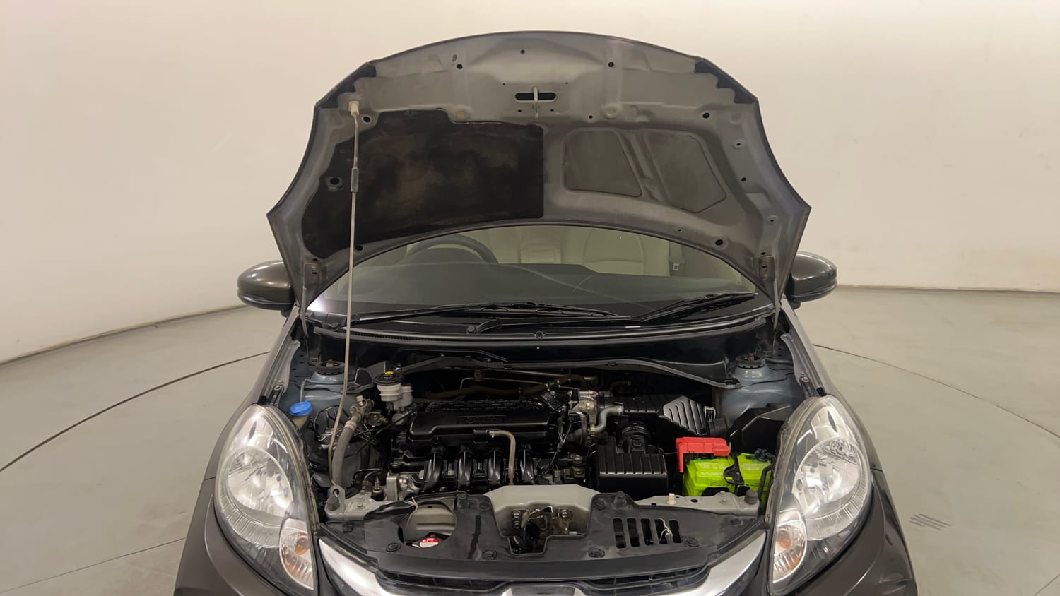Used 2018 Honda Amaze 1.2 S i-VTEC Opt Petrol Manual engine ENGINE & BONNET OPEN FRONT VIEW