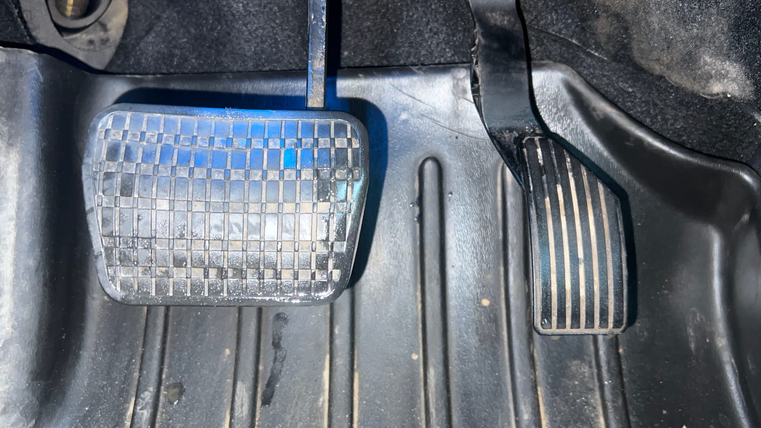 Used 2024 Tata Nexon XMA (S) Petrol Automatic interior PEDALS VIEW
