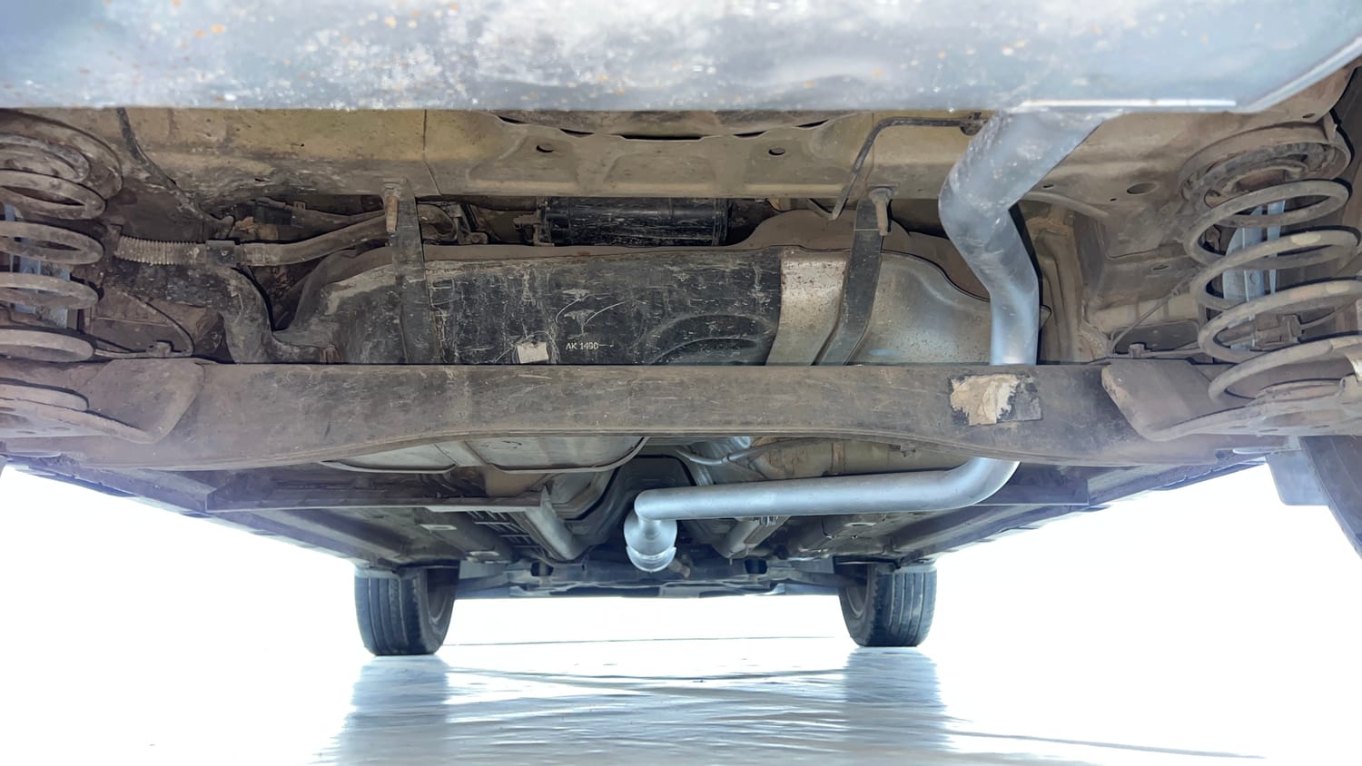Used 2020 Kia Seltos HTX IVT 1.5 Petrol Automatic extra REAR UNDERBODY VIEW (TAKEN FROM REAR)