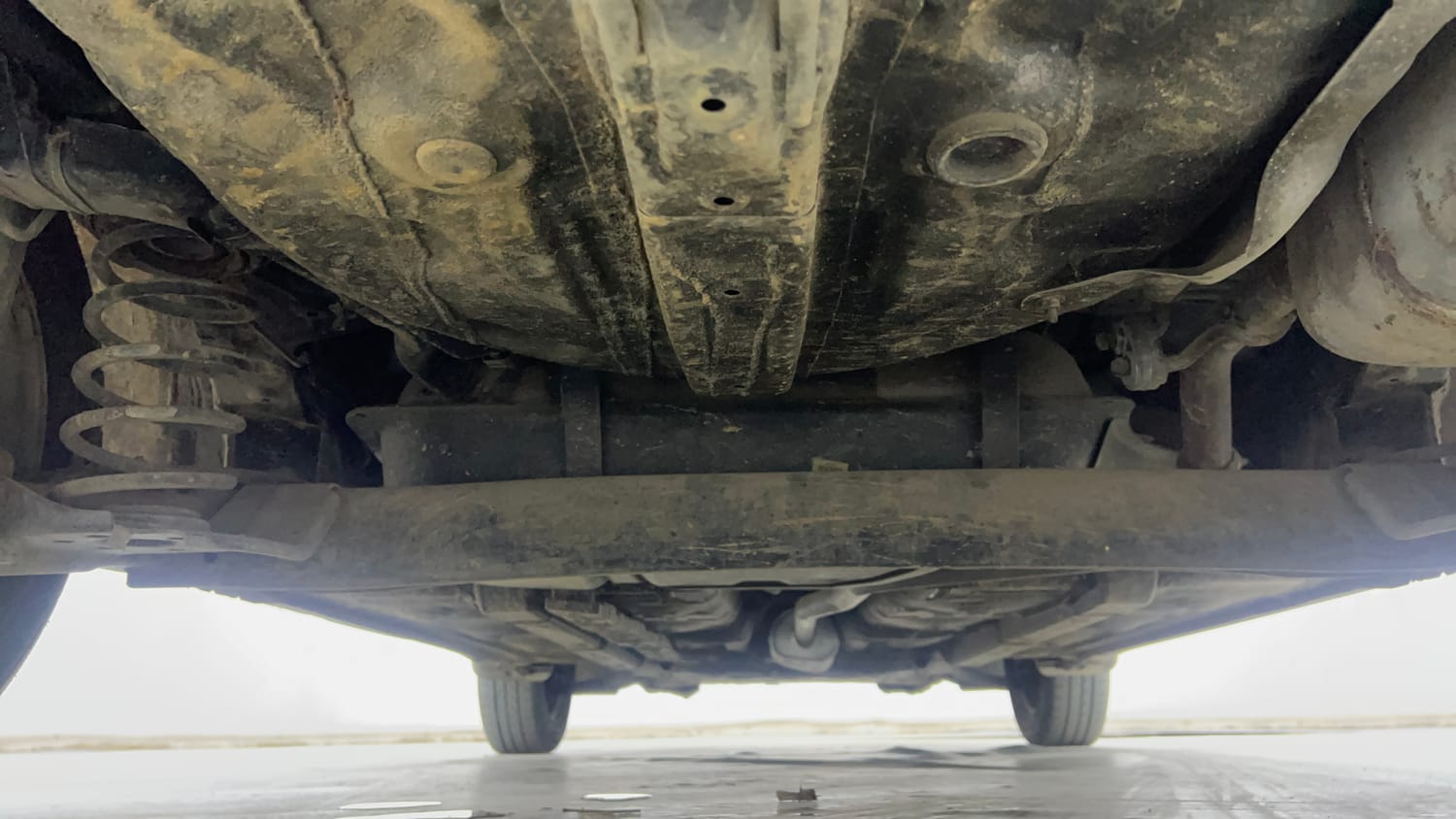 Used 2014 Hyundai Grand i10 Sportz AT 1.2 Kappa VTVT Petrol Automatic extra REAR UNDERBODY VIEW (TAKEN FROM REAR)