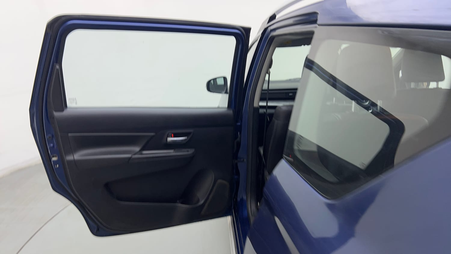 Used 2019 Maruti Suzuki XL6 Alpha MT Petrol Petrol Manual interior LEFT REAR DOOR OPEN VIEW