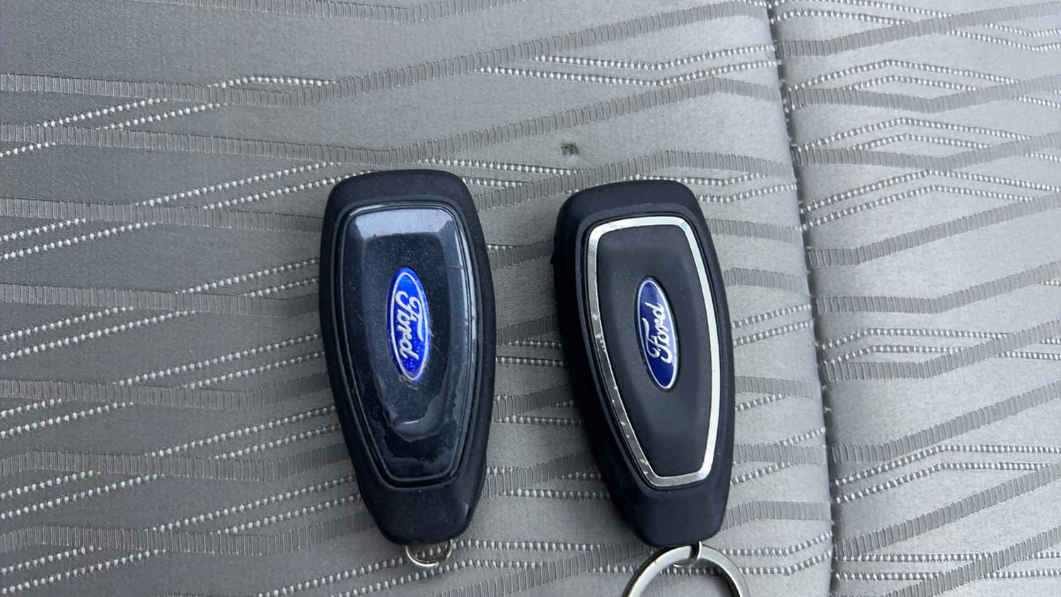 Used 2016 Ford EcoSport Titanium 1.5L Ti-VCT AT Petrol Automatic extra CAR KEY VIEW