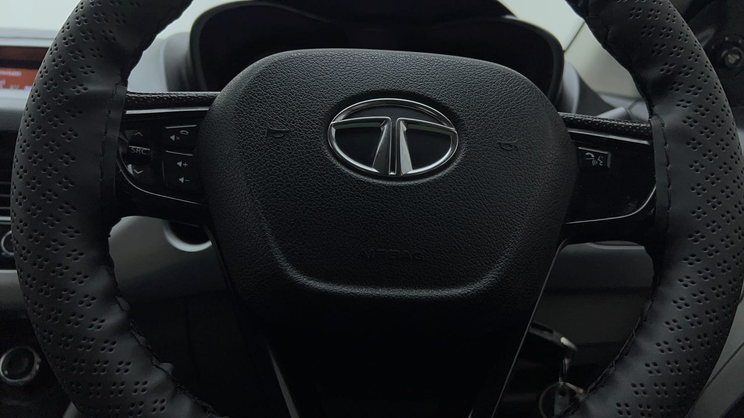 Used 2018 Tata Nexon XM Petrol Manual top_features Steering mounted controls