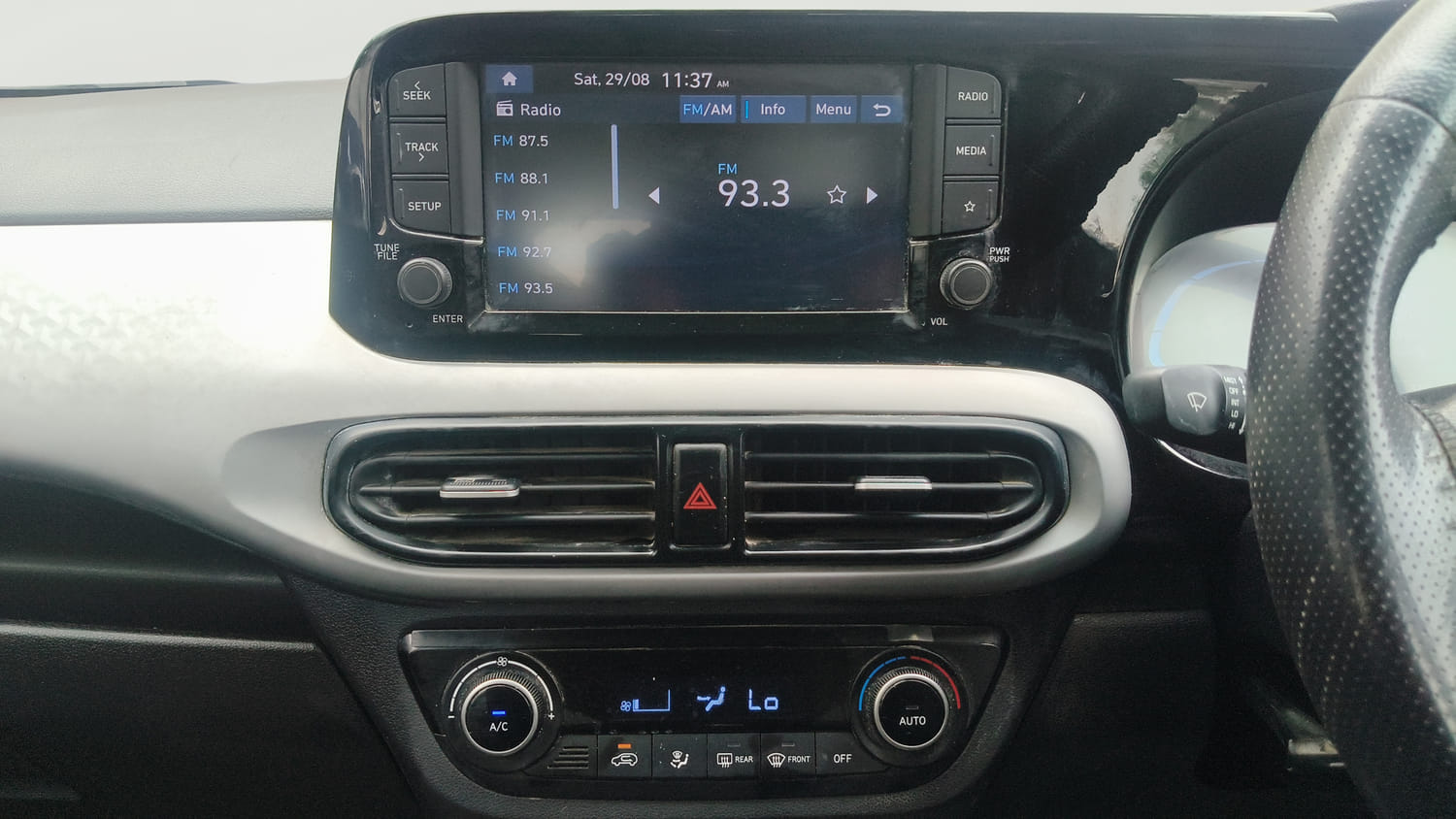 Used 2024 Hyundai Exter SX 1.2 MT Petrol Manual interior MUSIC SYSTEM & AC CONTROL VIEW