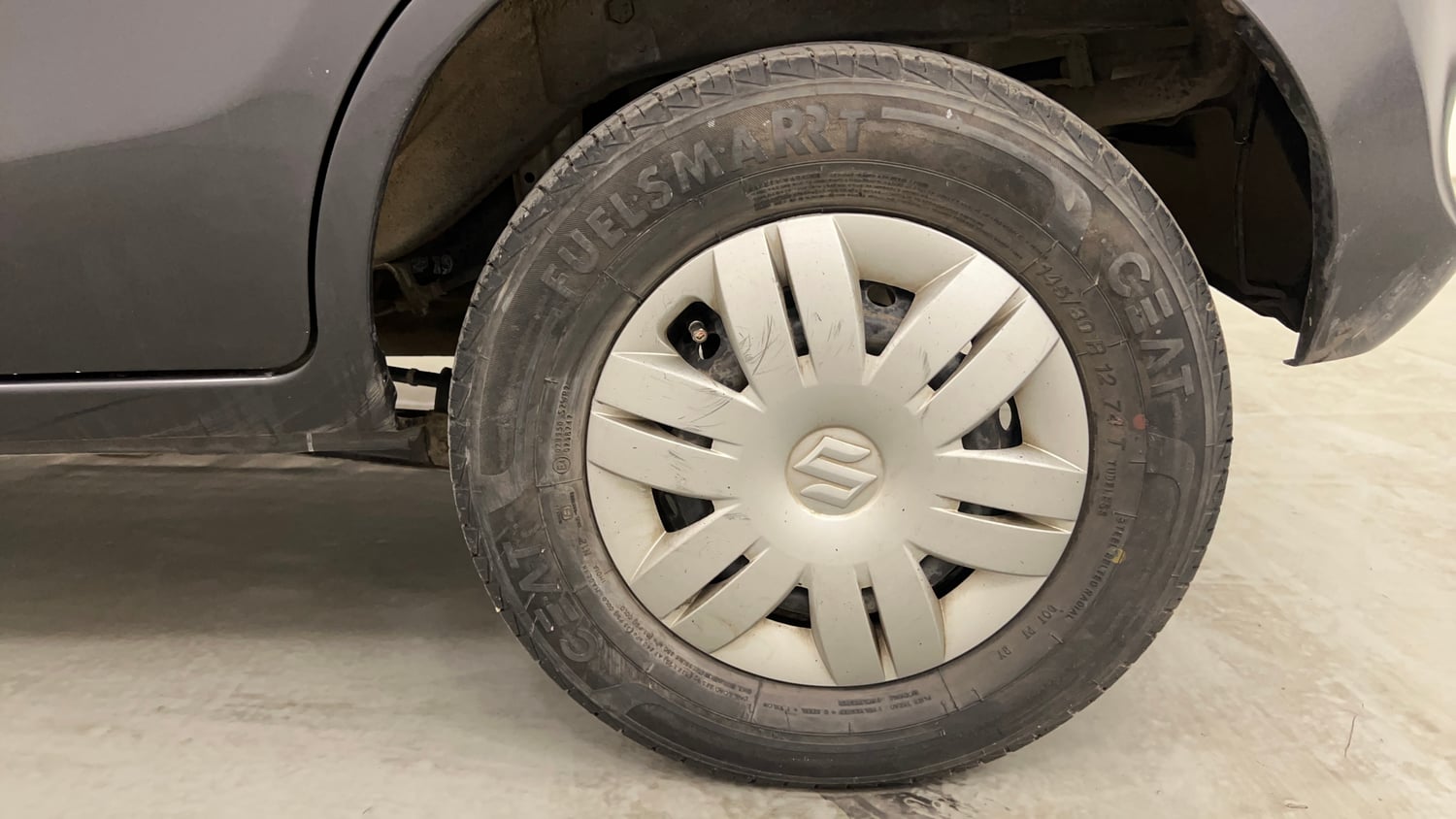Used 2019 Maruti Suzuki Alto 800 VXi Petrol Manual tyres LEFT REAR TYRE RIM VIEW