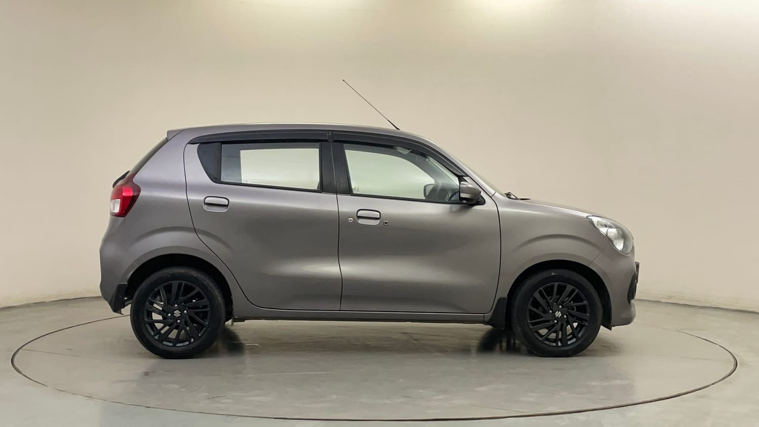 Used 2023 Maruti Suzuki Celerio ZXi Plus AMT Petrol Automatic exterior RIGHT SIDE VIEW