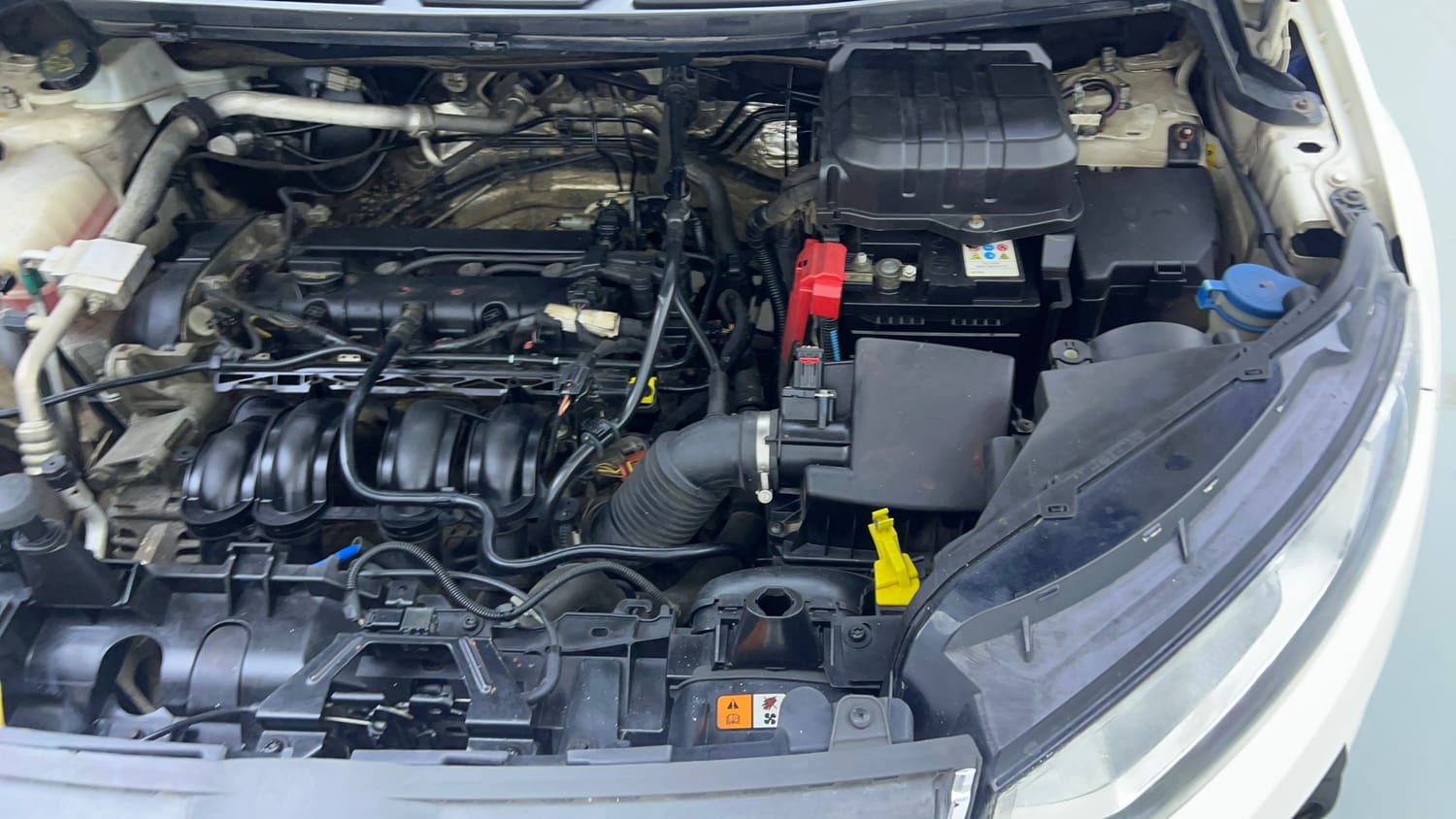 Used 2016 Ford EcoSport Titanium 1.5L Ti-VCT AT Petrol Automatic engine ENGINE LEFT SIDE VIEW