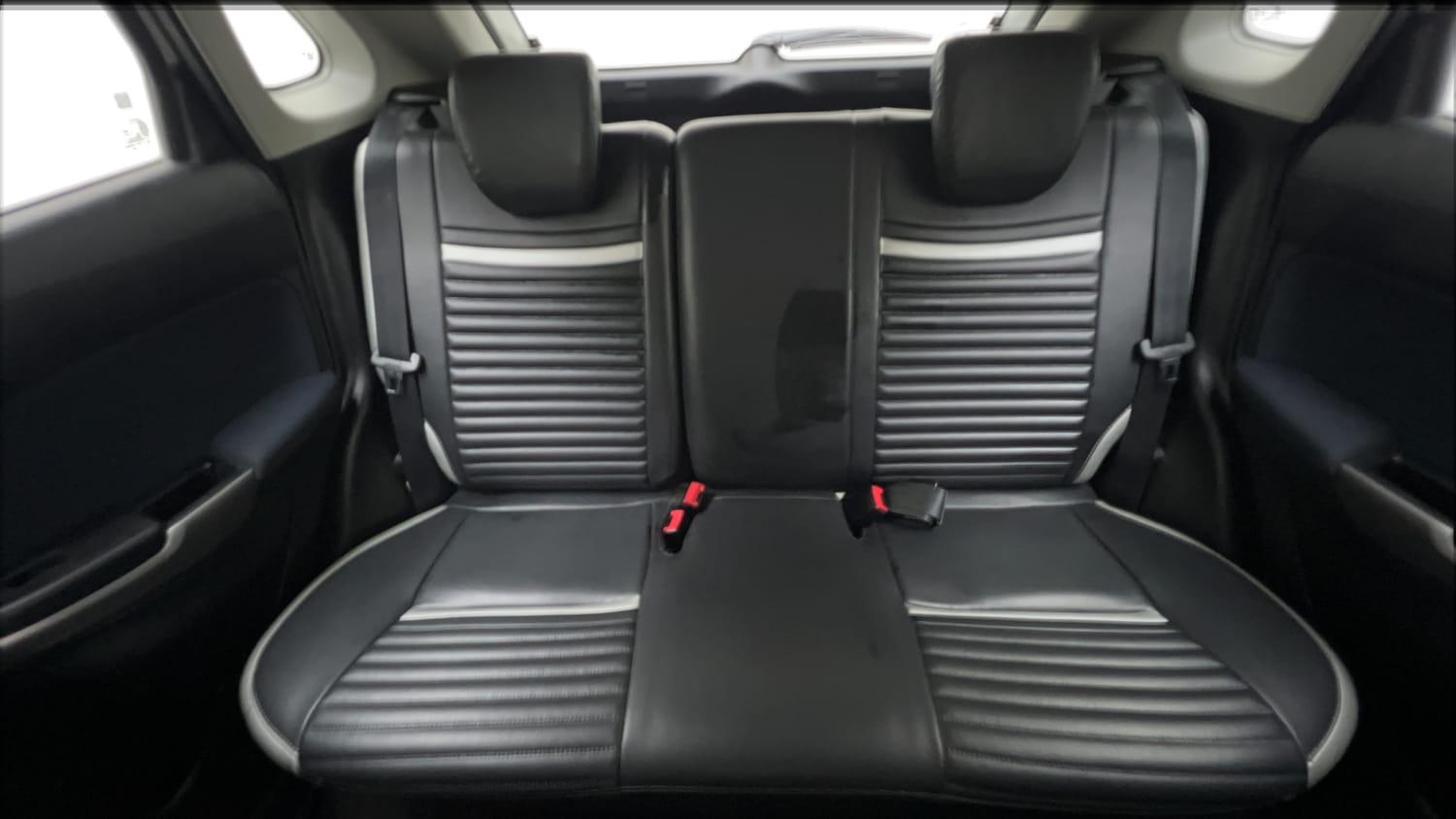 Used 2021 Maruti Suzuki Baleno Zeta Petrol Manual interior REAR SEAT CONDITION VIEW