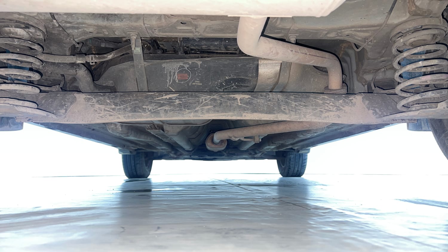 Used 2019 Hyundai Creta EX 1.6 Petrol Petrol Manual extra REAR UNDERBODY VIEW (TAKEN FROM REAR)