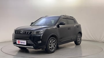 Used 2022 Mahindra XUV 300 W8 (O) 1.2 Petrol Petrol Manual Image