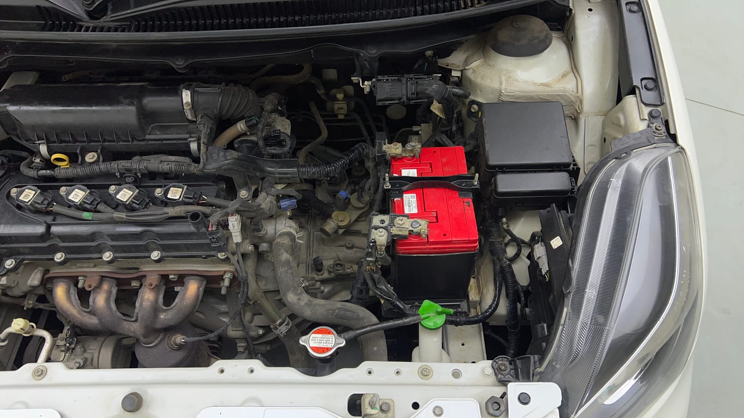 Used 2021 Maruti Suzuki Baleno Zeta Petrol Manual engine ENGINE LEFT SIDE VIEW