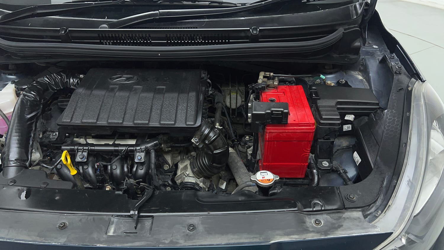 Used 2021 Hyundai Grand i10 Nios Magna 1.2 Kappa VTVT Petrol Manual engine ENGINE LEFT SIDE VIEW