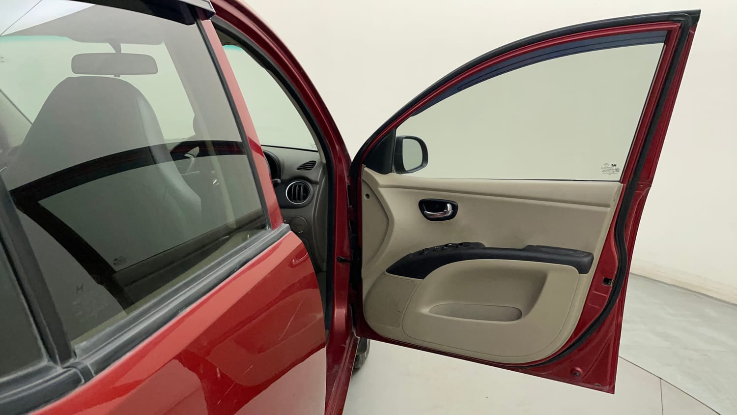 Used 2012 Hyundai i10 Sportz 1.2 AT Kappa2 Petrol Automatic interior RIGHT FRONT DOOR OPEN VIEW