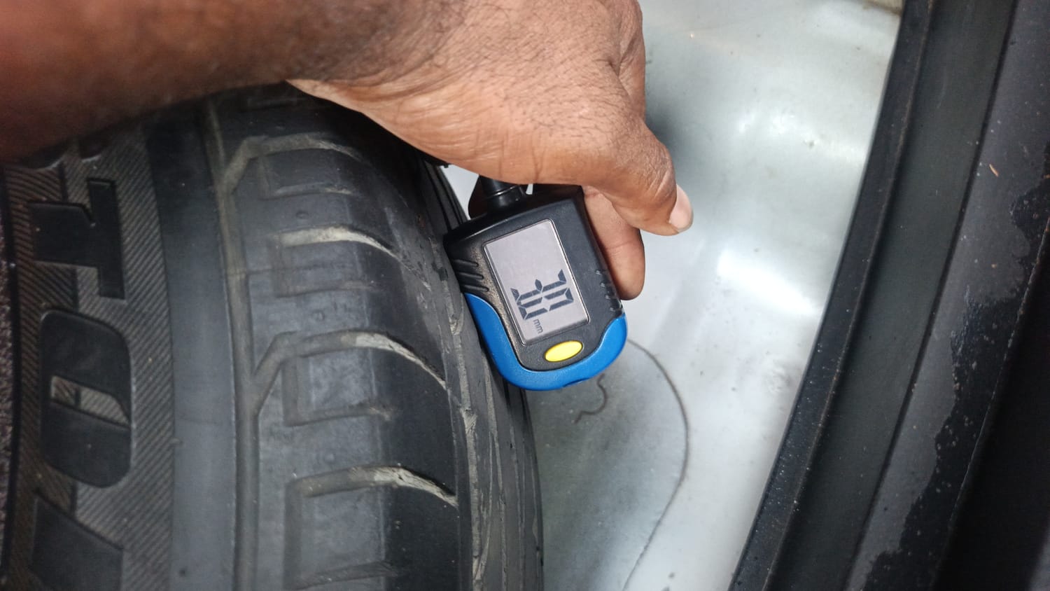 Used 2019 Hyundai Creta SX 1.6 AT CRDi Diesel Automatic tyres SPARE TYRE VIEW