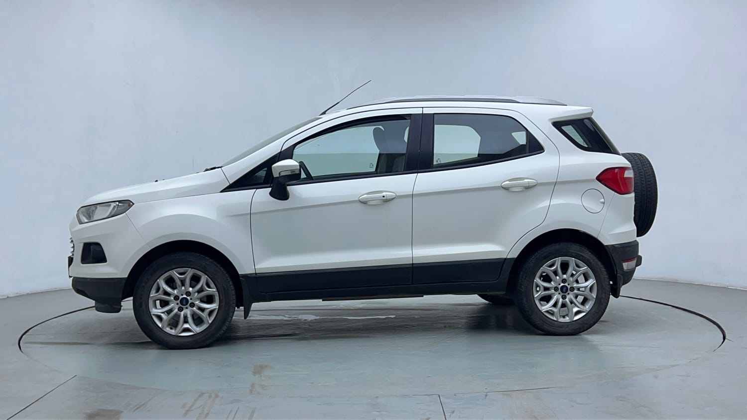 Used 2016 Ford EcoSport Titanium 1.5L Ti-VCT AT Petrol Automatic exterior LEFT SIDE VIEW