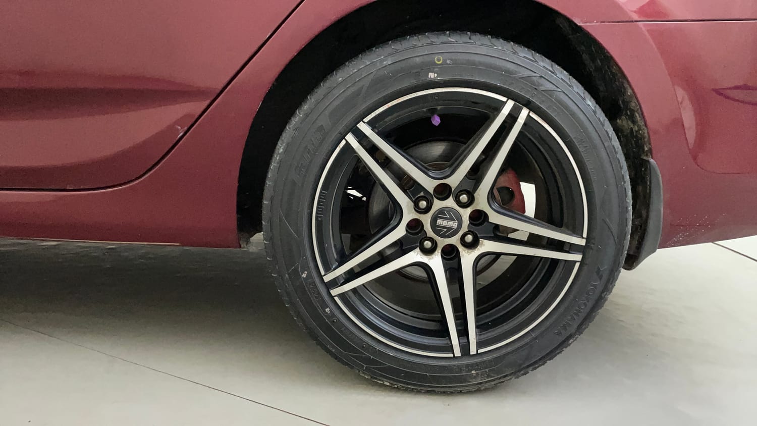 Used 2014 Hyundai Verna Fluidic 1.6 VTVT SX Petrol Manual tyres LEFT REAR TYRE RIM VIEW