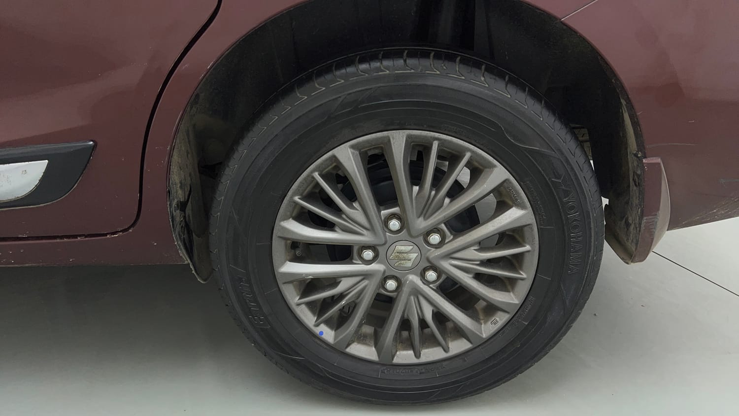 Used 2019 Maruti Suzuki New Ertiga ZXi Petrol Manual tyres LEFT REAR TYRE RIM VIEW