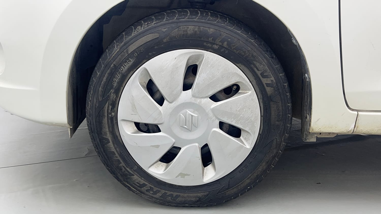 Used 2015 Maruti Suzuki Celerio VXi AMT Petrol Automatic tyres LEFT FRONT TYRE RIM VIEW