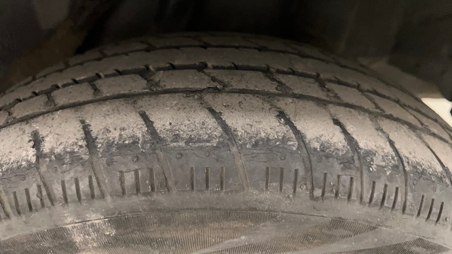Used 2018 Honda Amaze 1.2 S i-VTEC Opt Petrol Manual tyres LEFT REAR TYRE TREAD VIEW