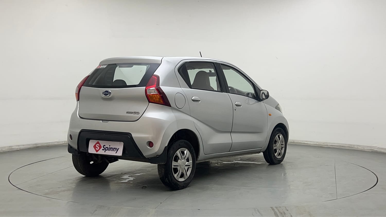 Used 2017 Datsun Redi-GO S Petrol Manual exterior RIGHT REAR CORNER VIEW