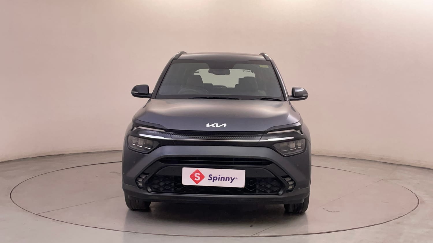 Used 2024 Kia Carens X Line 1.5 Diesel AT 6 STR Diesel Automatic exterior FRONT VIEW