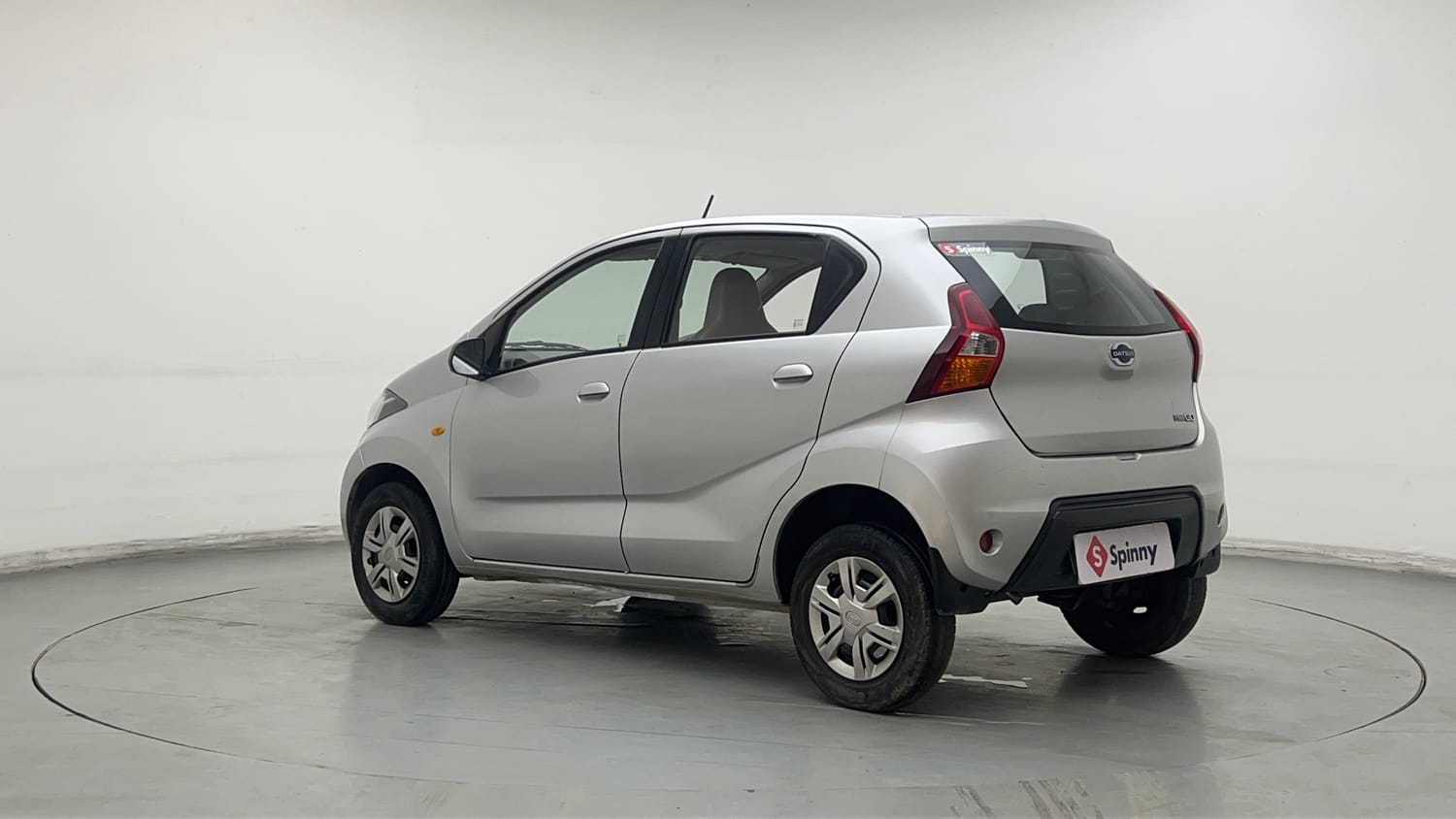 Used 2017 Datsun Redi-GO S Petrol Manual exterior LEFT REAR CORNER VIEW