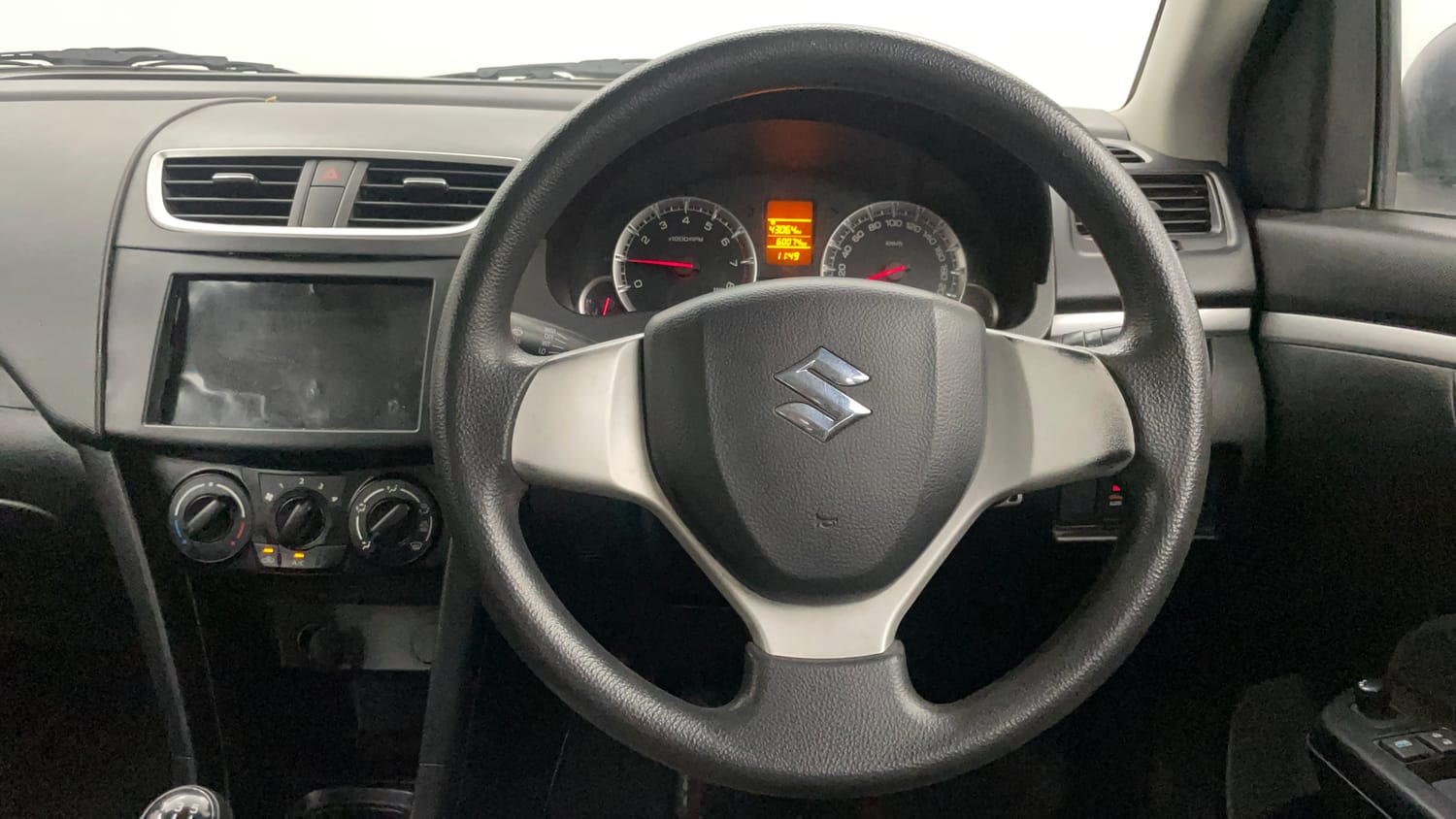 Used 2013 Maruti Suzuki Swift VXi Petrol Manual interior STEERING VIEW