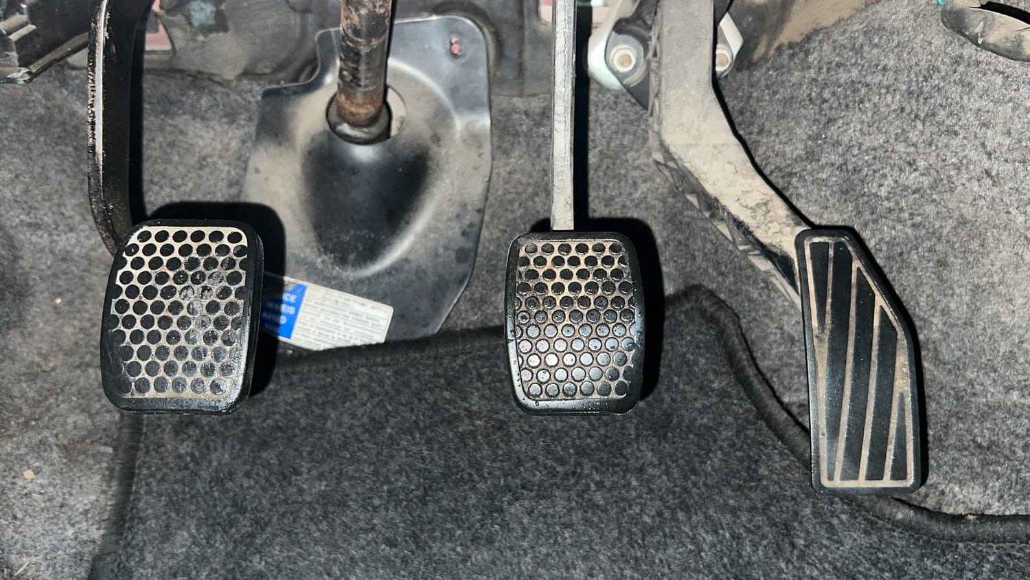 Used 2015 Maruti Suzuki Alto K10 VXi Petrol Manual interior PEDALS VIEW