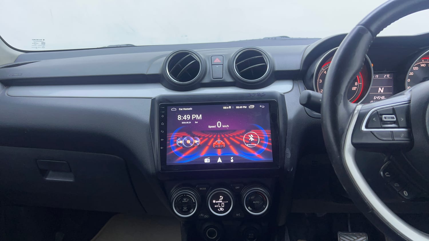 Used 2018 Maruti Suzuki Swift ZXi AMT Petrol Automatic interior MUSIC SYSTEM & AC CONTROL VIEW