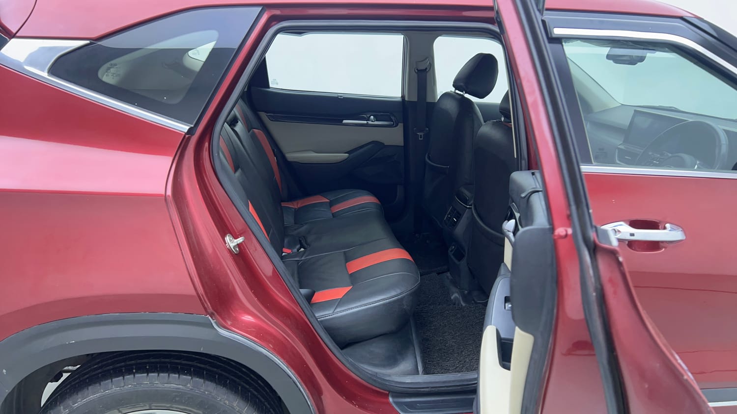 Used 2020 Kia Seltos HTX IVT 1.5 Petrol Automatic interior RIGHT SIDE REAR DOOR CABIN VIEW