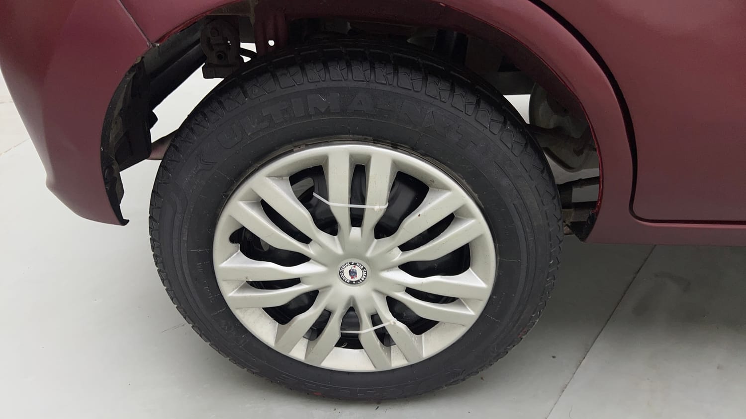 Used 2015 Maruti Suzuki Alto K10 VXi Petrol Manual tyres RIGHT REAR TYRE RIM VIEW