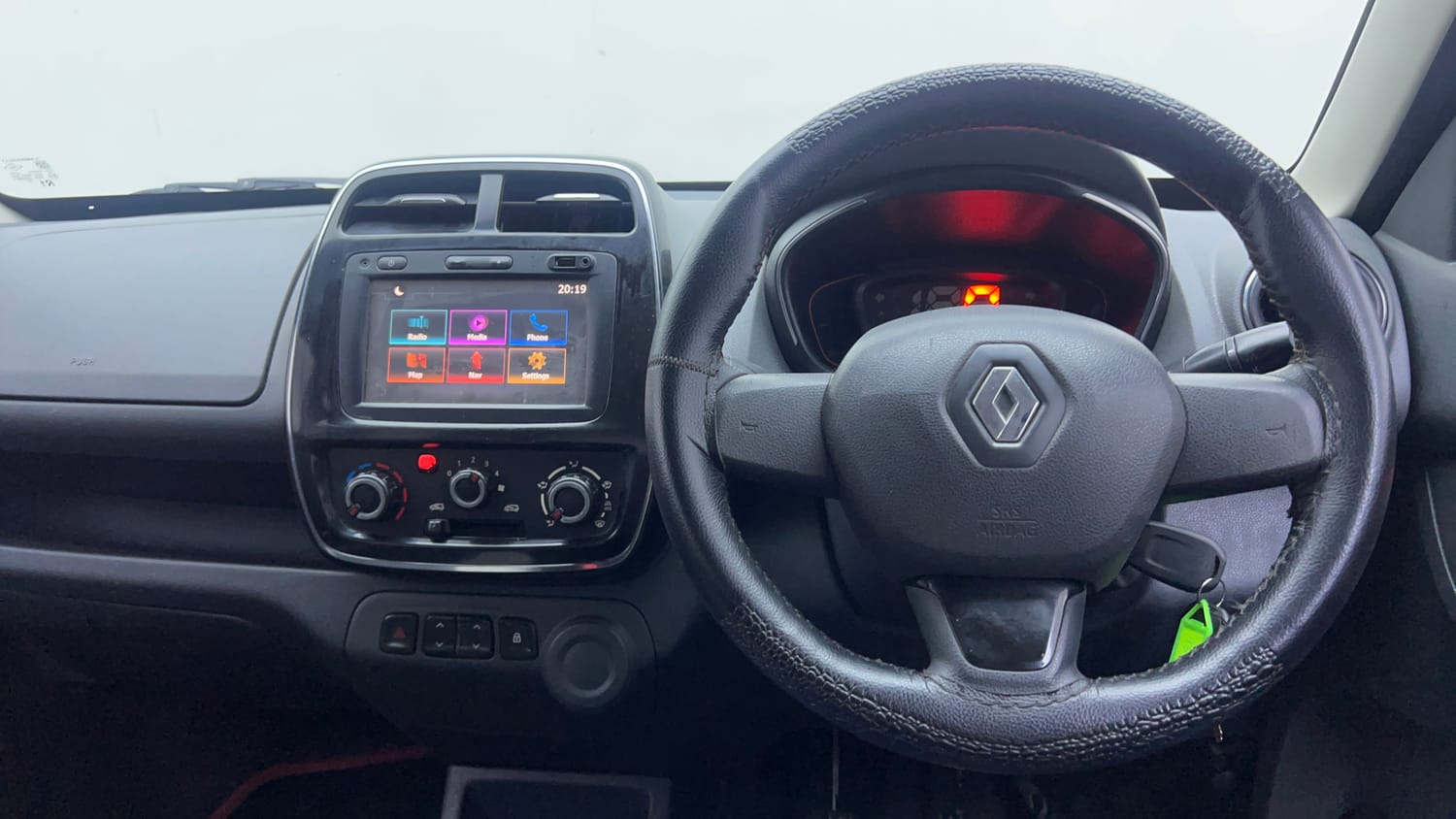 Used 2017 Renault Kwid RXT Petrol Manual interior STEERING VIEW