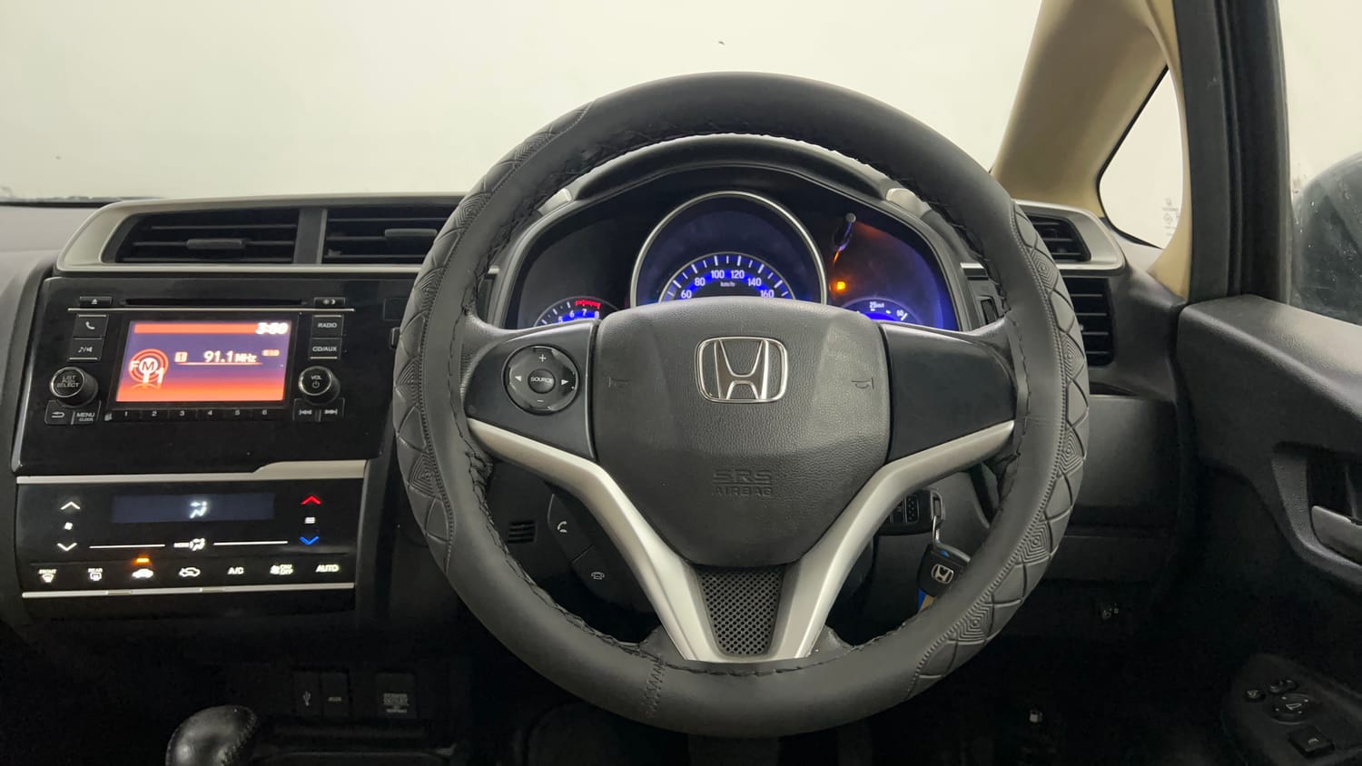 Used 2017 Honda Jazz V AT Petrol Petrol Automatic interior STEERING VIEW